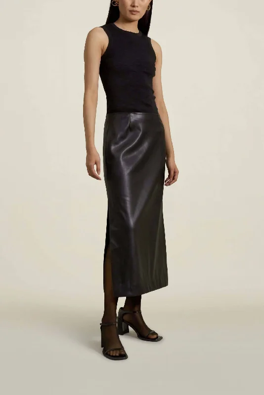 Forsyth Pencil Skirt In Black Faux Leather