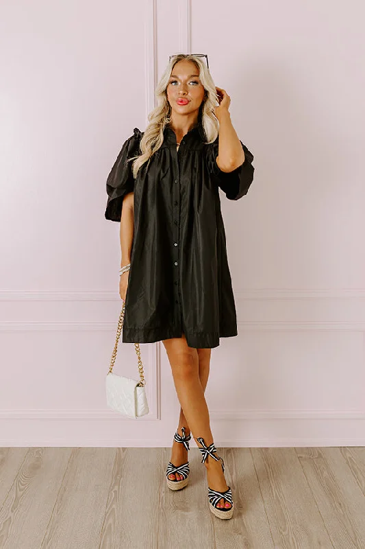 City Escapes Shift Dress In Black