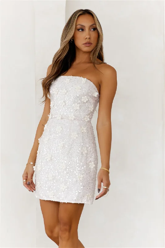 HELLO MOLLY Daisy Gardens Strapless Mini Dress White