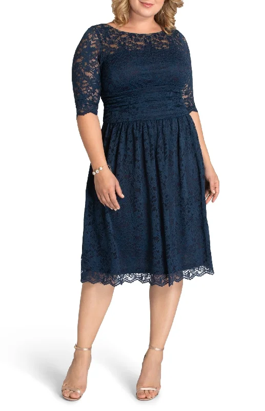 Luna Lace Dress - Plus