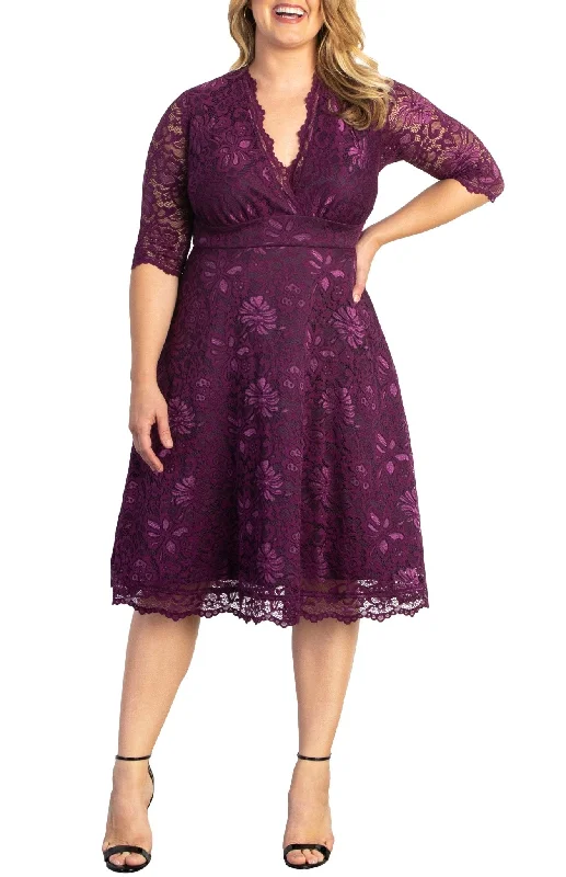 Mademoiselle Lace Cocktail Dress - Plus